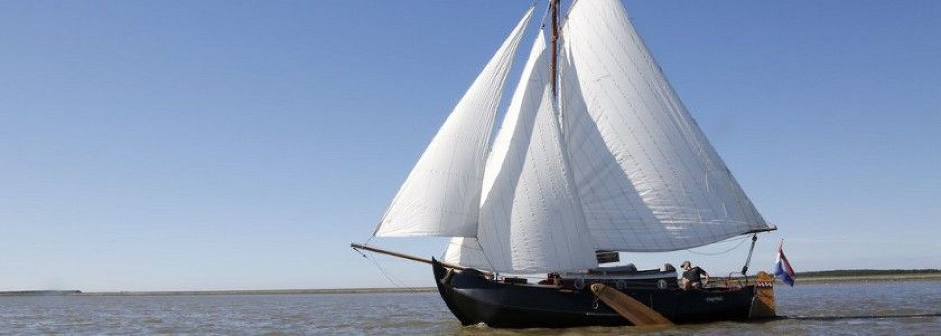 Zeilen op de Waddenzee met platbodem Lutje Wad - VVV Ameland