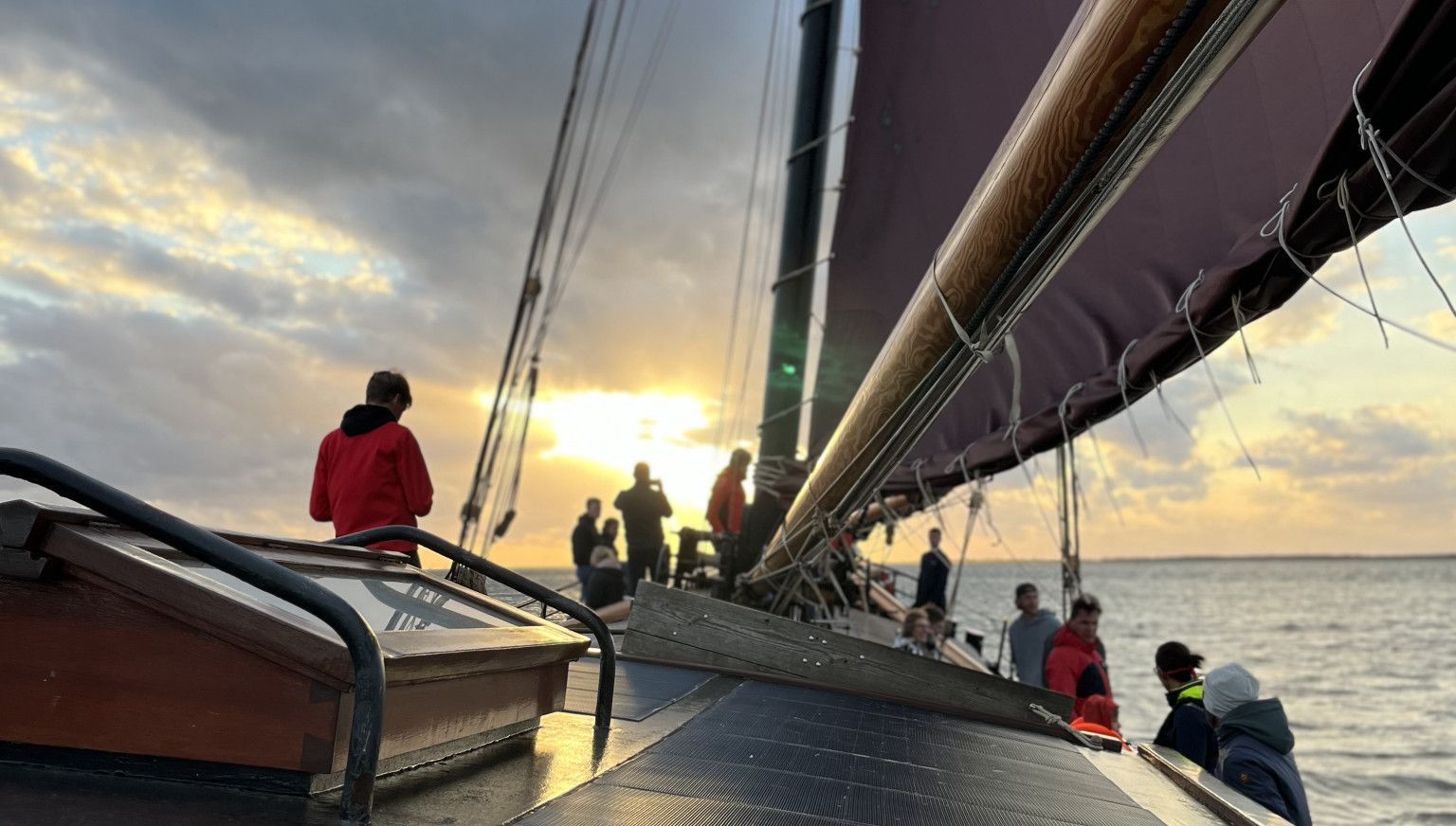 Entdecken Sie die schönsten Sonnenuntergänge auf Ameland - VVV Ameland