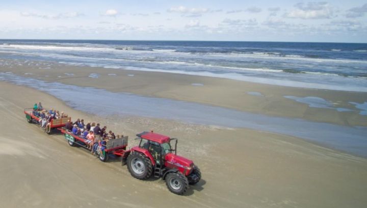 Treckerfahrten J.C. de Jong - VVV Ameland