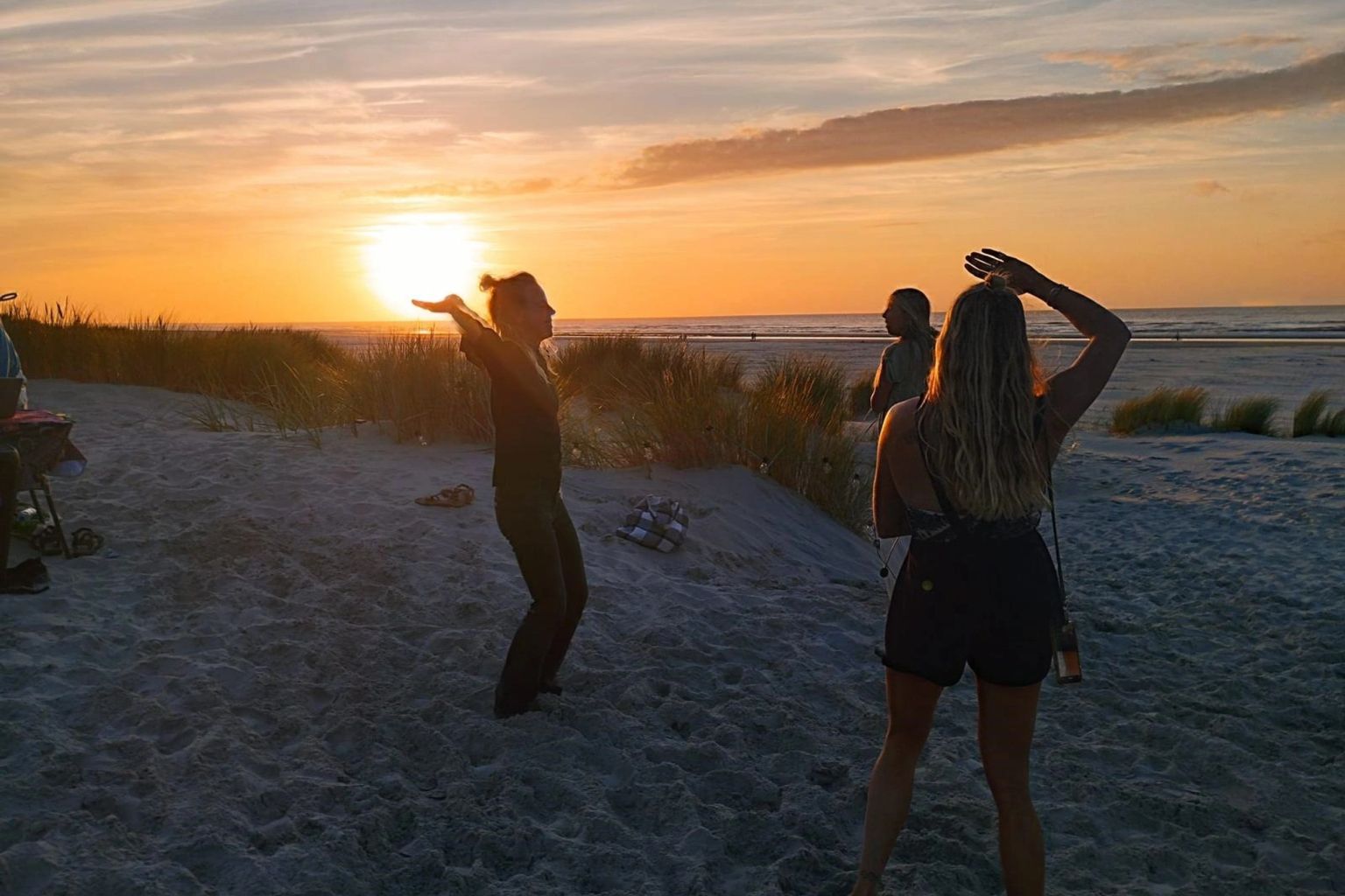 Kakao und Ecstatic Dance am Strand von Ameland