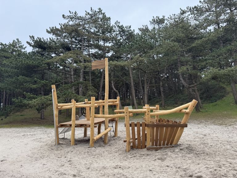 Spielen im Hollumer Wald