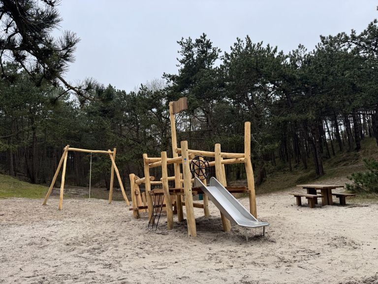 Spielen im Hollumer Wald
