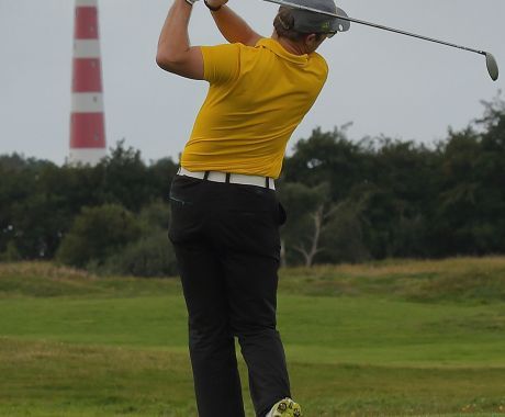 Golf spielen und Golfbahn Ameland - VVV Ameland