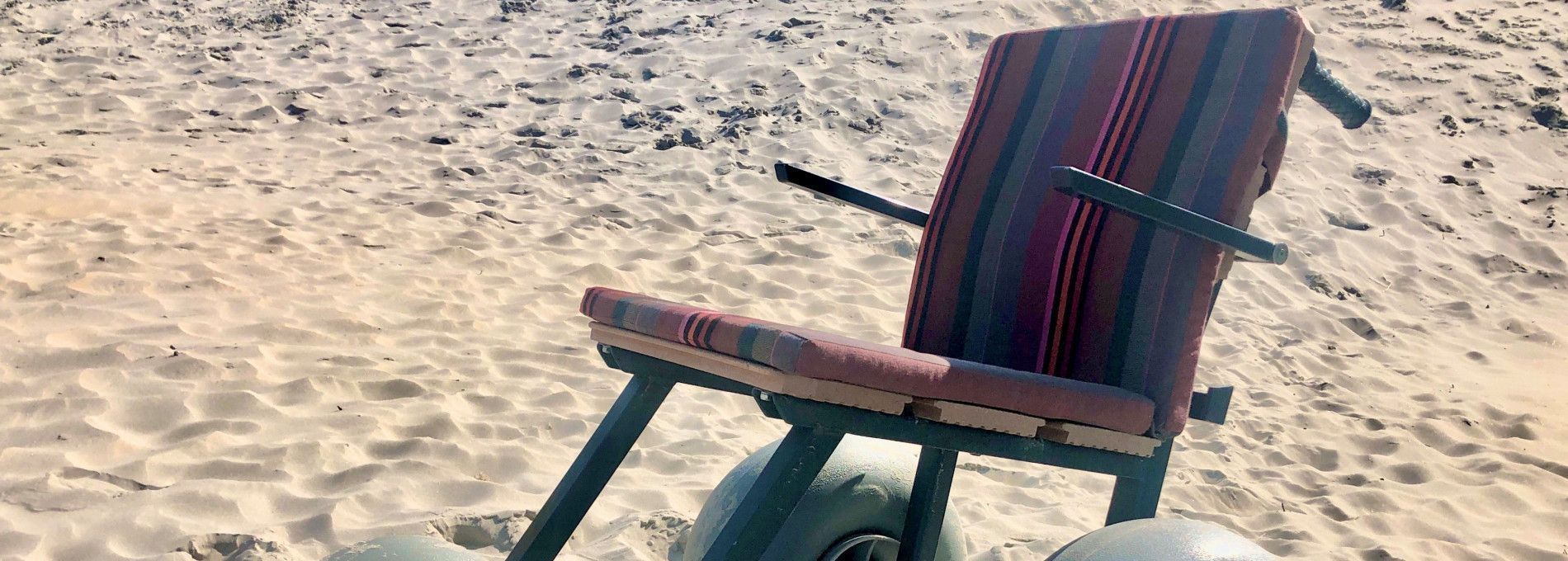 Der Jutter Strandrollstuhl - VVV Ameland