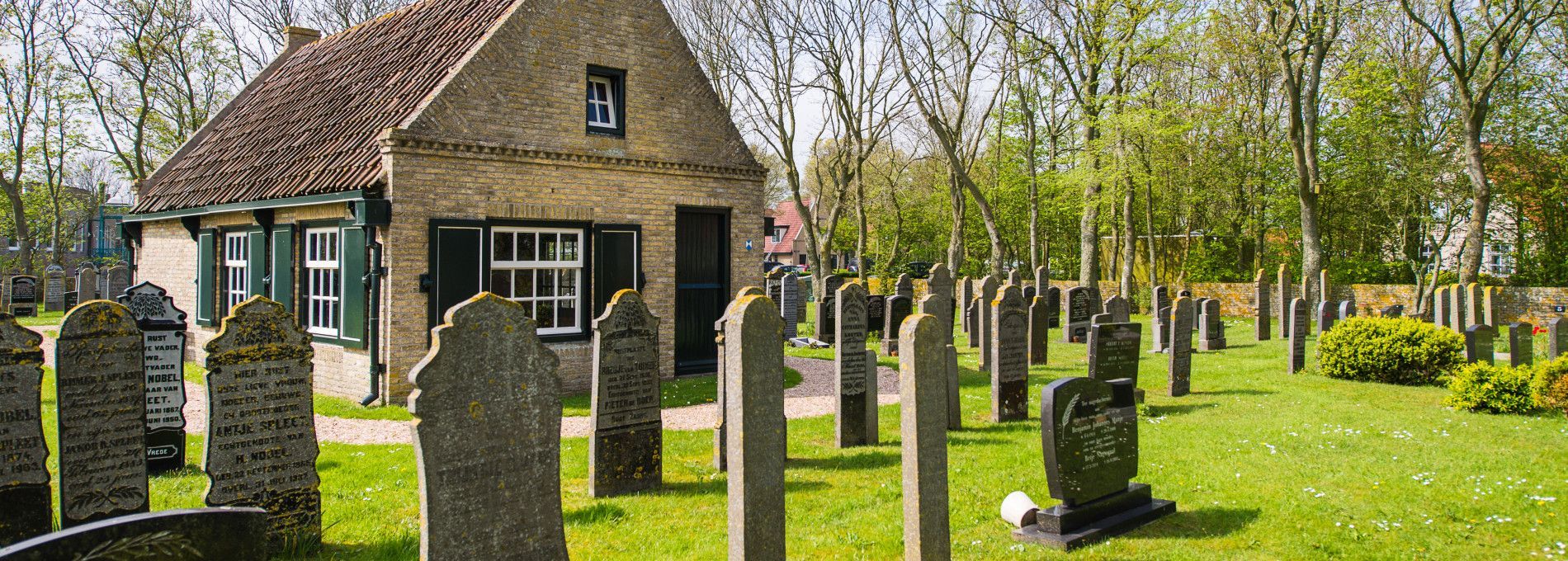 Leichenhaus in Ballum - VVV Ameland