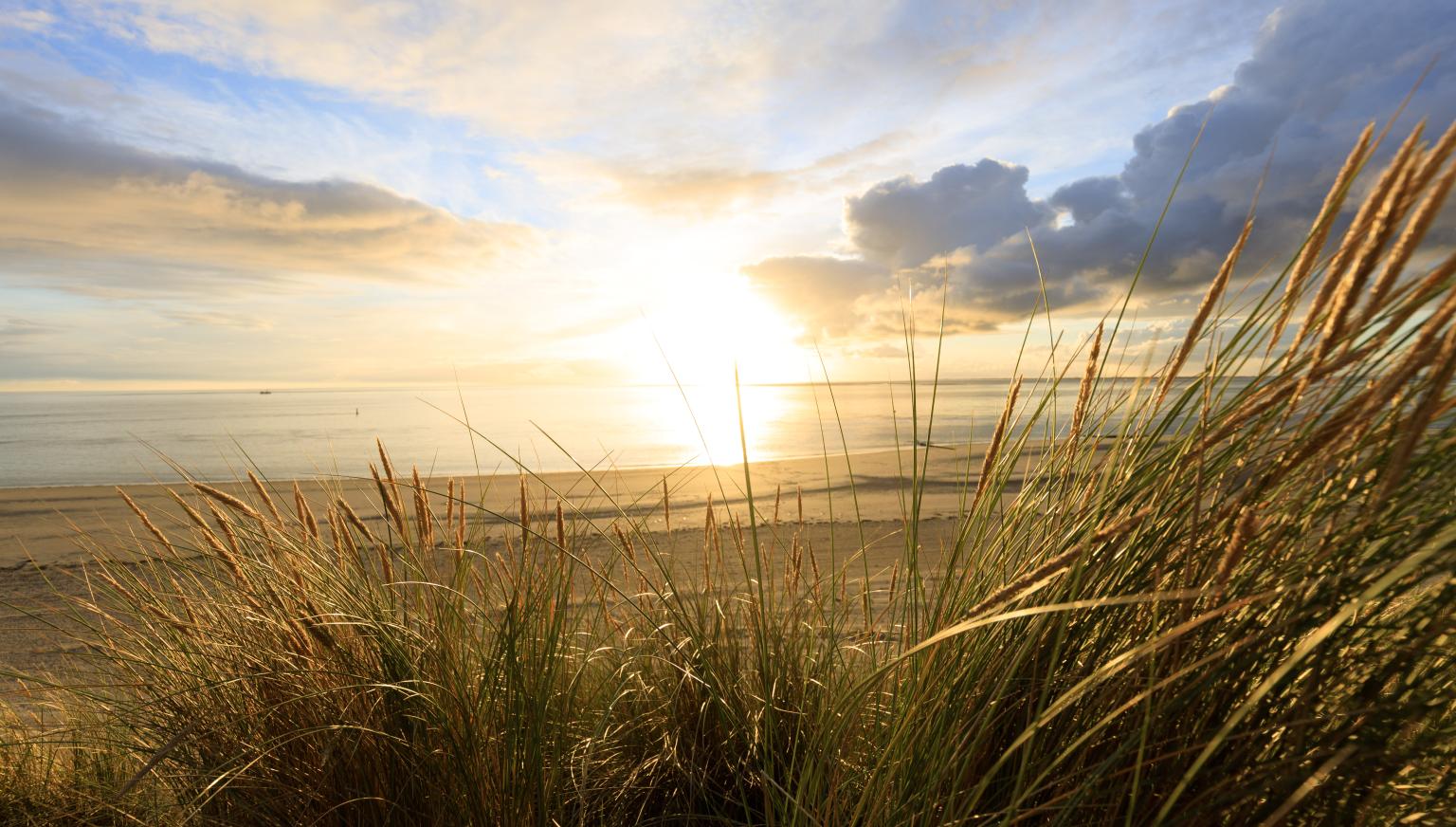 Entdecken Sie die schönsten Sonnenuntergänge auf Ameland - VVV Ameland